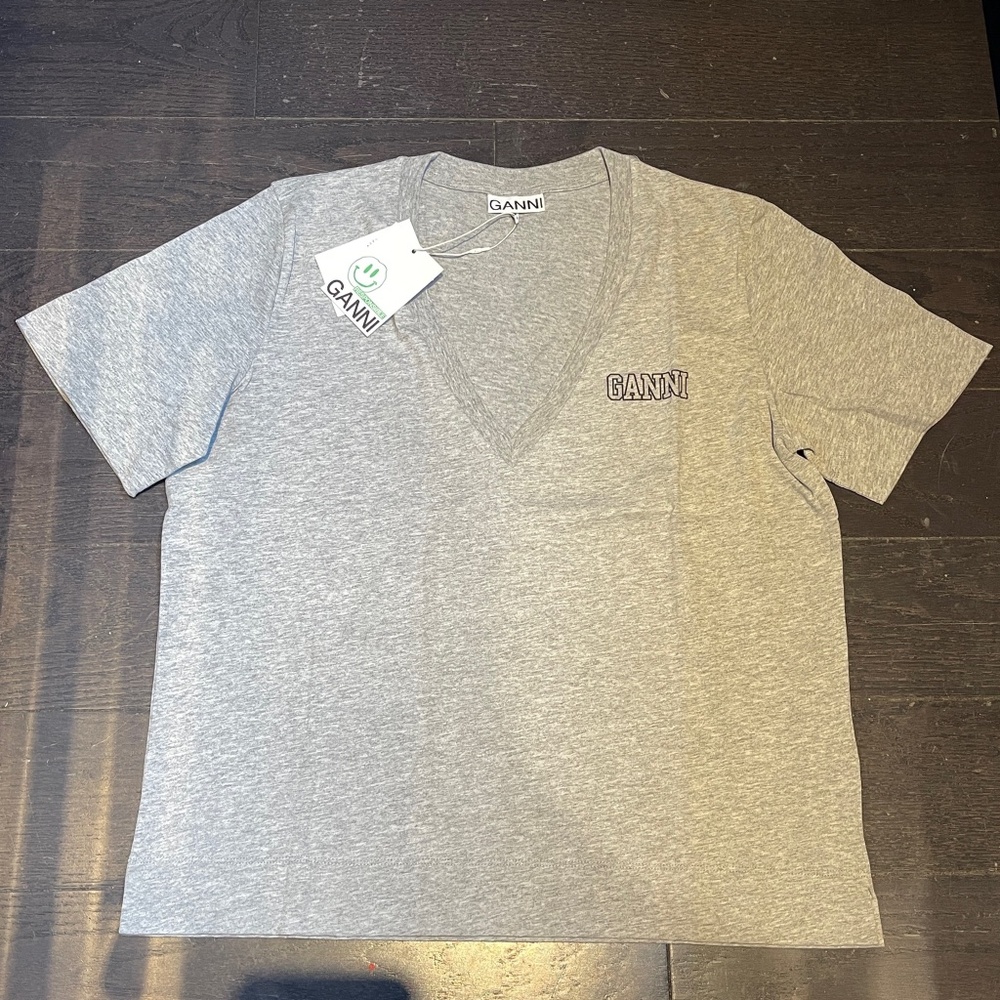 BNWT Ganni v-neck t-shirt grey logo shirt women size medium
